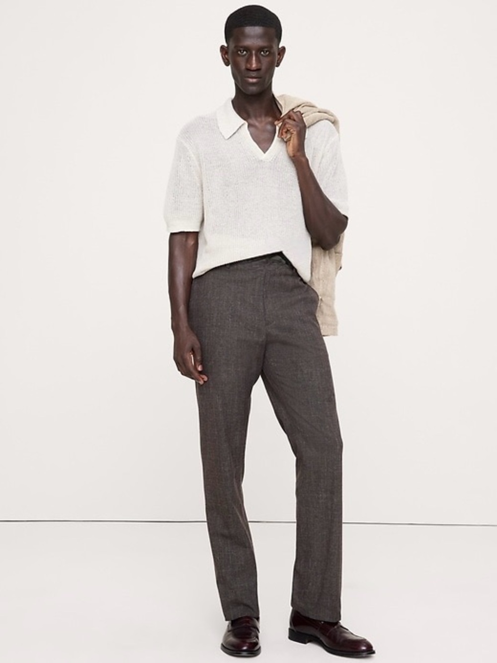 Banana Republic Men's Brown Trousers- Classic 33/30